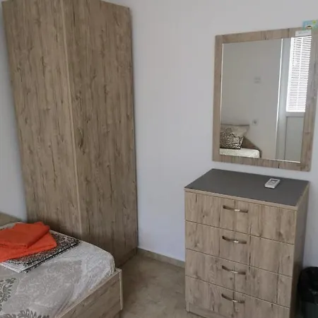 Апартаменты Elvira *