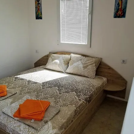 Appartement Elvira *
